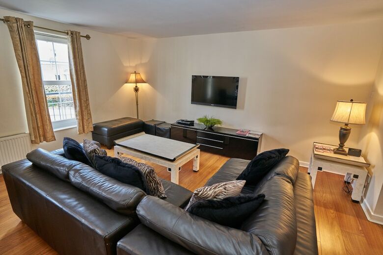 Edinburgh Pearl Apartments - Dalry Gait