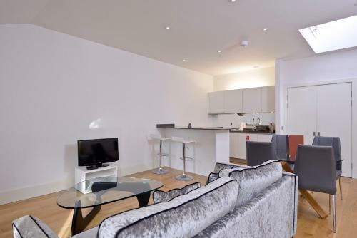 Destiny Scotland - St Andrew Square Apartments