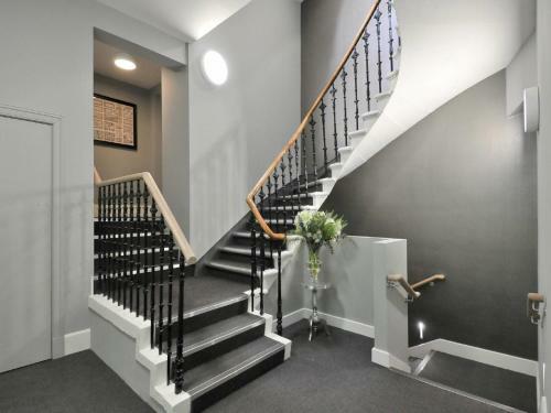 Destiny Scotland - St Andrew Square Apartments