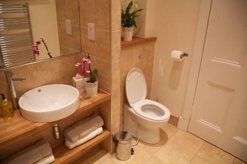 Edinburgh Art Apartments