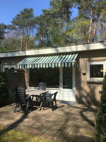 Apartamento Geschakelde Bungalow Op De Veluwe "de Eekhoorn"