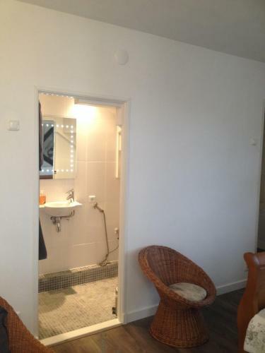 Hostal Prins Van Poederoijen