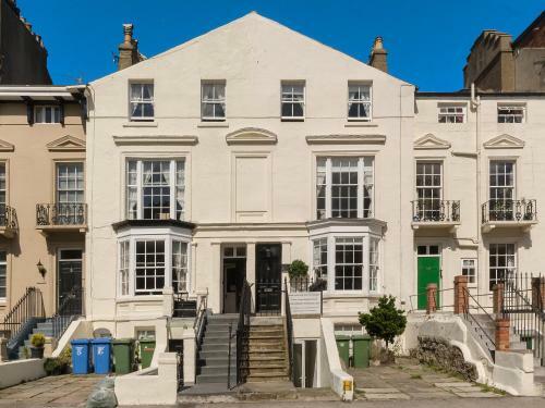 Twin Bays House