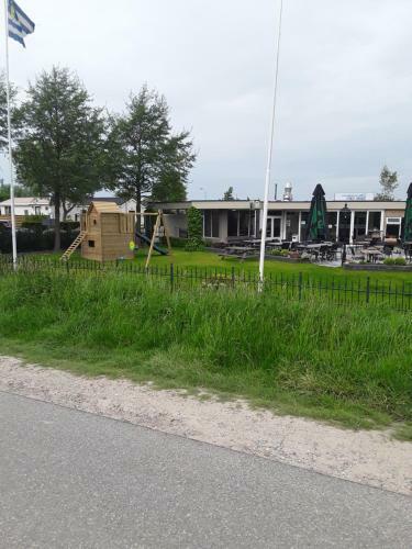 Agroturismo Hoeve De Zeeanjelier