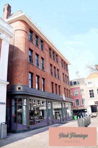 Pink Flamingo Boutique Hostel