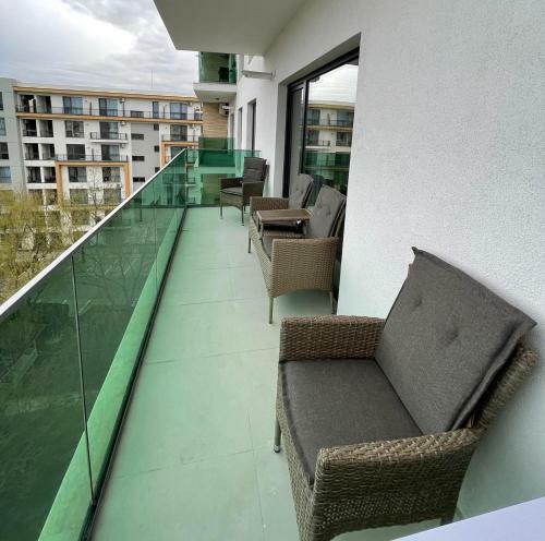 Gray Apartment Mamaia Nord