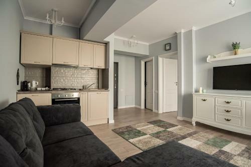 Bythesea Superior Apartments