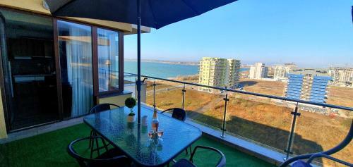 Ionut Summerland Apartments Mamaia