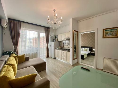 Valy Apartments Summerland