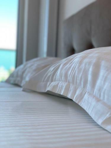 Moonlight Summer Apartment