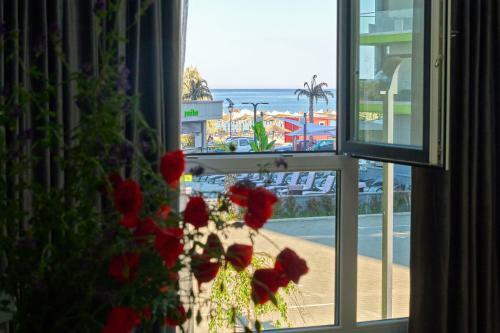 Sun & Fun Apartment In Alezzi Spa Pools Resort