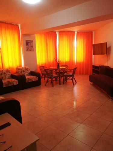 Apartamento Cazare Mamaia Summerland 2