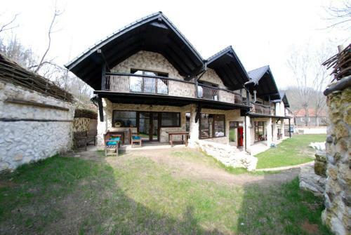 Hostal Pensiunea Casa Dacilor
