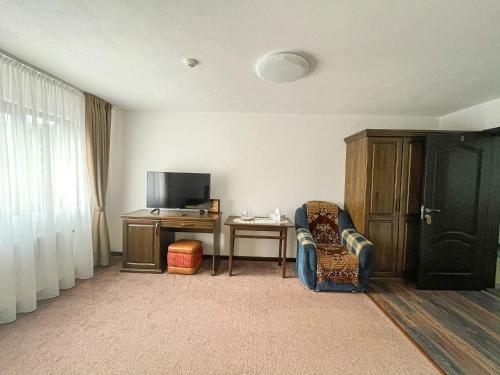 Hostal Pensiunea Teomir