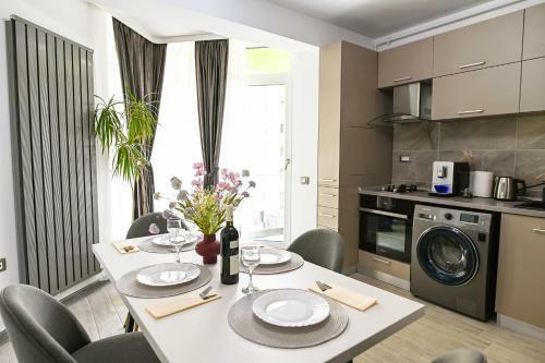 Teemo Beach Apartment, Alezzi Beach Resort