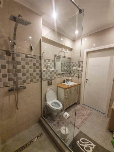 Evys Luxury Apartment