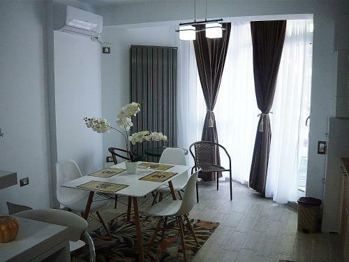 Apartament Blue Sky Alezzi