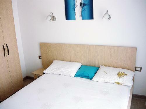 Apartament Blue Sky Alezzi