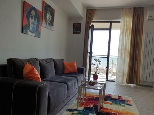 Anya Beach Apartment