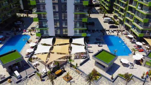 Sunny Side Apartments In Complexul Alezzi Beach