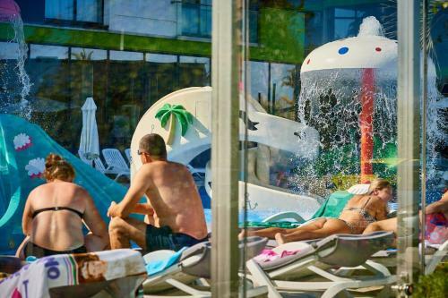 Apartamento Rusty Sands Apt Spa N Pools Alezzi Beach Resort