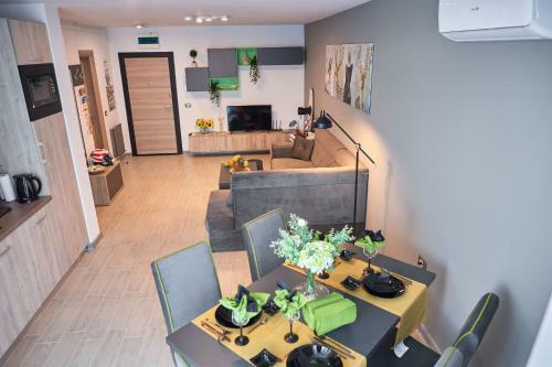 Meraki Luxury Apartment Spa N Pool Alezzi Beach Resort