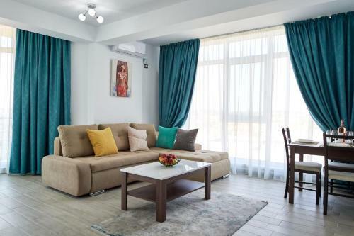 Sunshine 1 Br Apartment Spa N Pool Alezzi Beach Resort