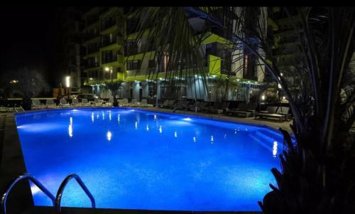 Sunshine 1 Br Apartment Spa N Pool Alezzi Beach Resort