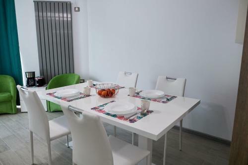 Vibe Apartment In Alezzi Beach Resort Spa N Pools