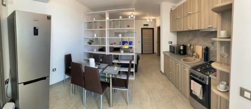 Rusy Apartament-alezzi Beach Resort