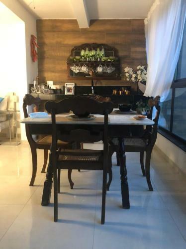 Apartamento Em Gravat� Com Piscina E �rea De Lazer. Condom�nio Jacarand�