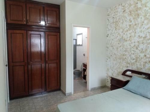 Apartamento A 200m Da Praia Do Morro Com Wifi