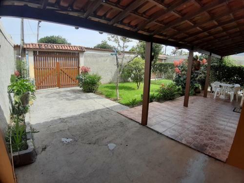Casa de Praia Em Guarapari - Santa M�nica.
