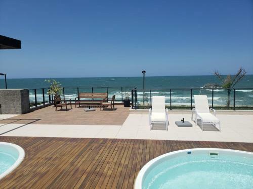Apartamento P� Na Areia Com Vista Do Mar Mesmo Do Sof� Da Sala