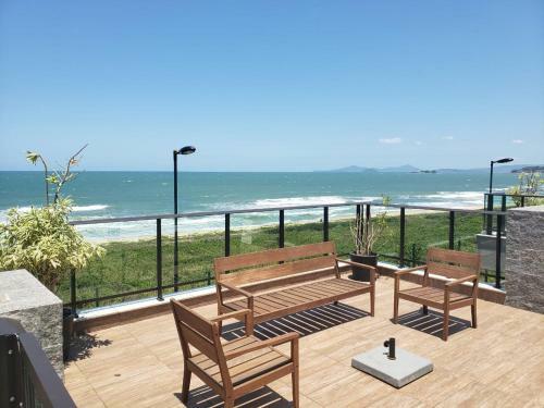 Apartamento P� Na Areia Com Vista Do Mar Mesmo Do Sof� Da Sala