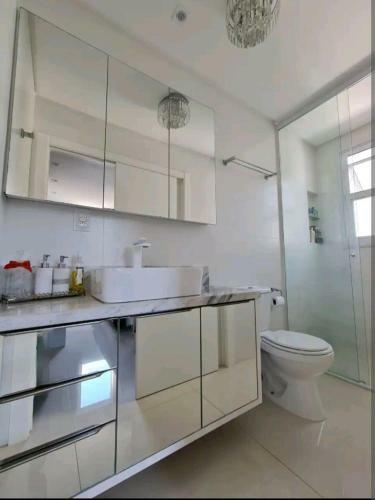 Lindo Apartamento A 4min Da Praia.