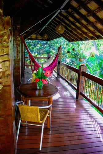 Casa Com Excelente Estrutura - 300m Da Praia