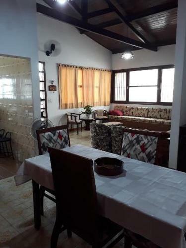 Casa Em Itanha�m