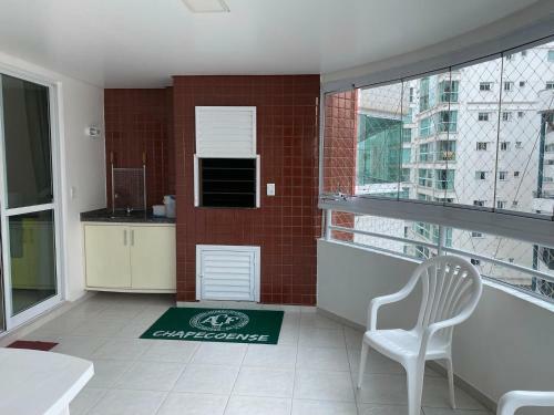 Apartamento 3 Quartos Em Meia Praia - Itapema