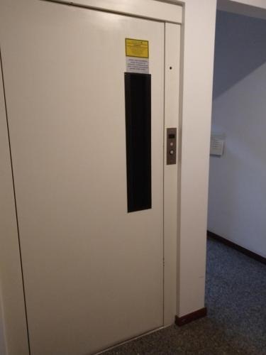 Apartamento Em Meia Praia