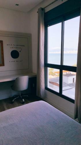 Luxuoso Apartamento Com Vista Mar Em Itapema Sc