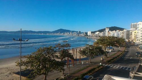 Apartamento De Cobertura Frente Para O Mar Itapema