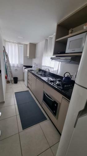 Apartamento Mobiliado - Perto Da Praia Em Itapema Sc