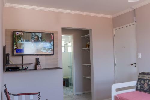 Apartamentos Residencial Larissa Elena