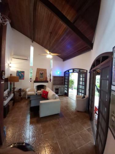 F�rias Em Ilhabela Engenho D'�gua