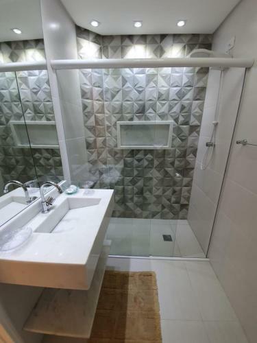 Apartamento Praia Da Enseada Guaruj�