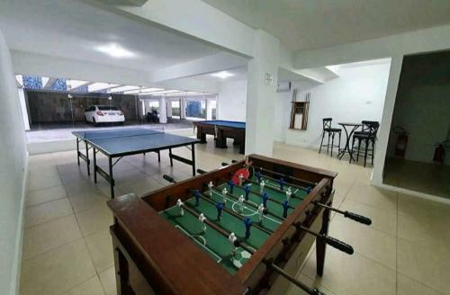 Apartamento Enseada A Duas Quadras Da Praia