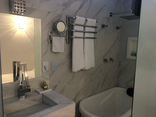 Apart Hotel Delphin Guaruja