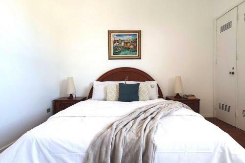 Apartamento Amplo 4 Quartos Debru�ado Sobre O Mar Em Pitangueiras