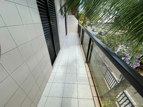 Confort�vel Apartamento 1 Dorm Com Piscina E Lazer